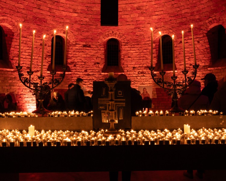 Lichtjesavond in de Bonifatiuskapel